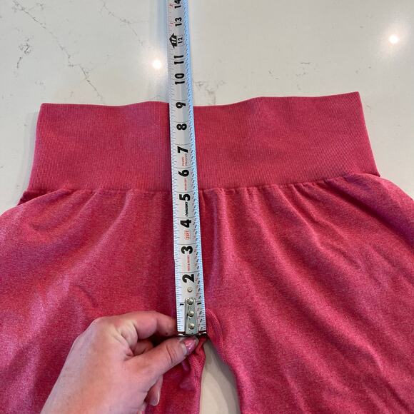 NVGTN Pink Biker Shorts Size Large - Picture 5 of 6